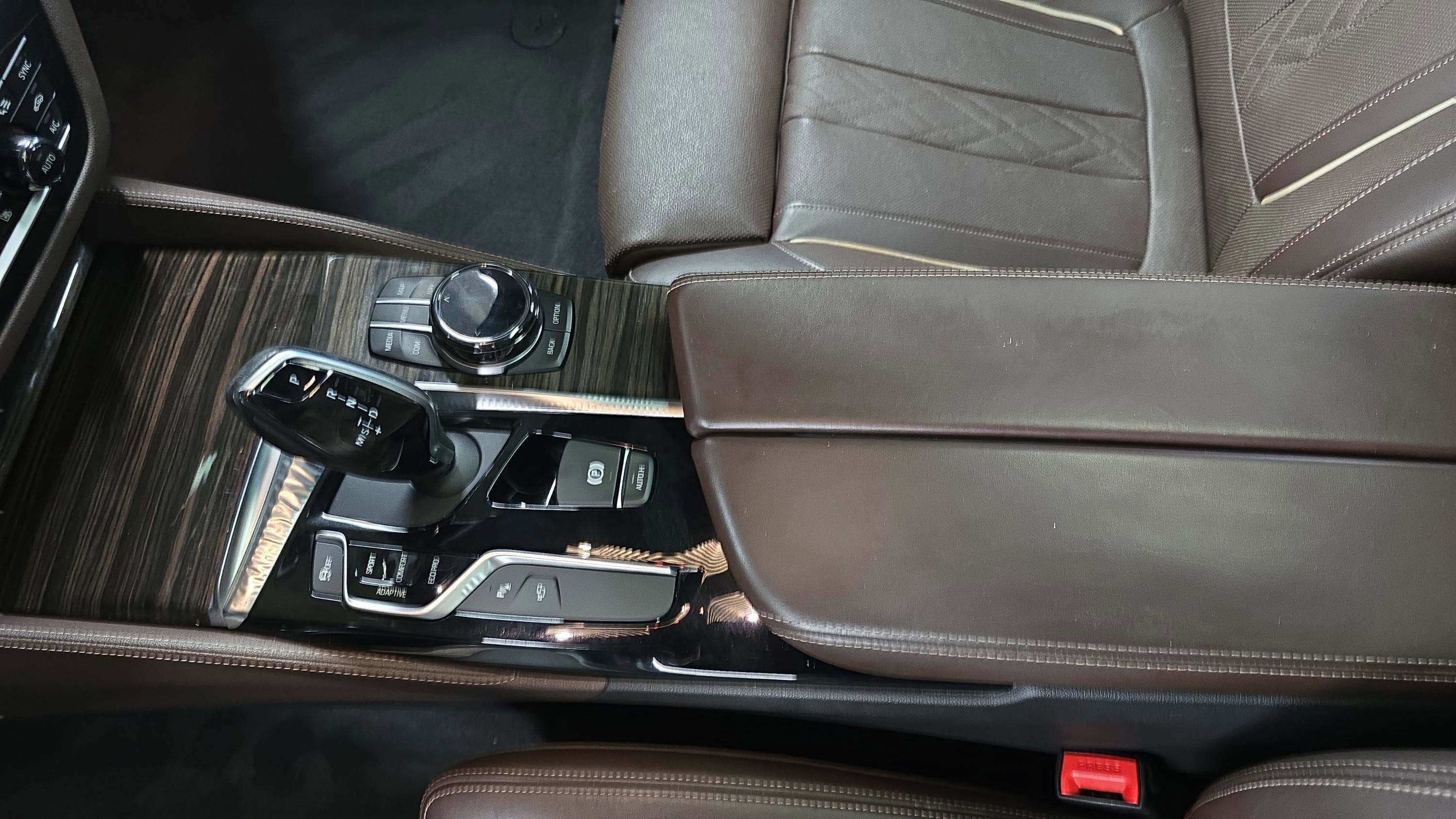 Used 2018 Blue BMW M550i xDrive image 11