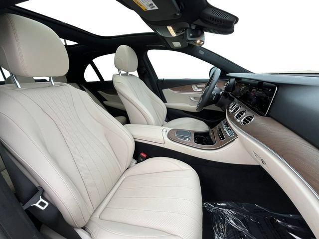Used 2023  Mercedes-Benz E 350 image 16