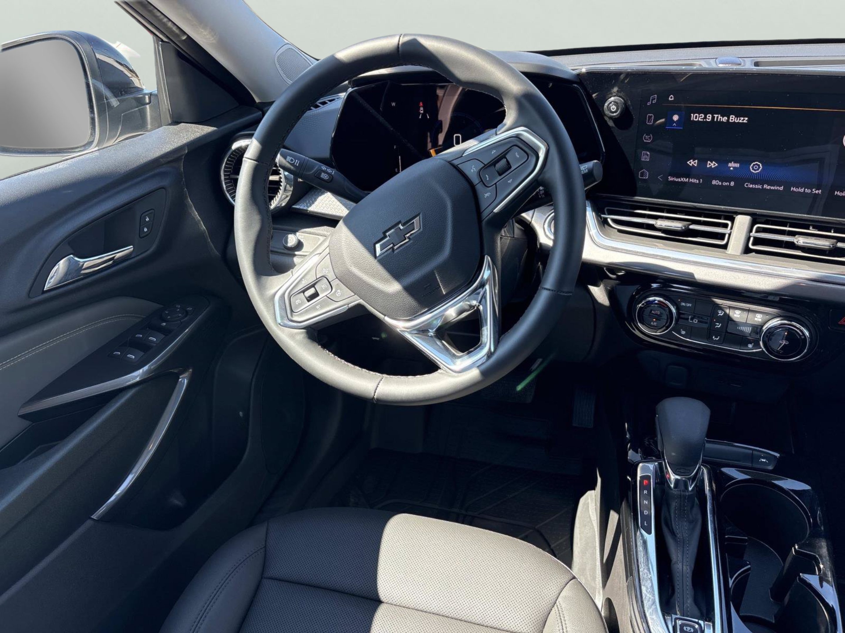 Used 2026 White Sands Chevrolet ACTIV image 13