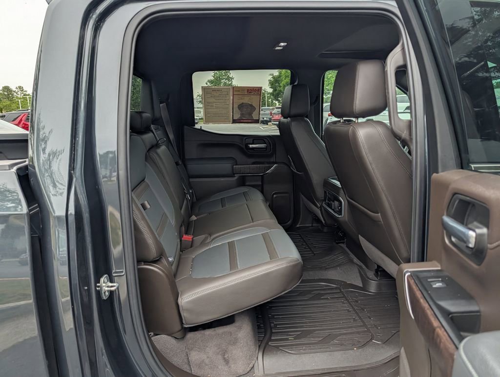 Used 2021 Hunter Metallic GMC Denali image 20