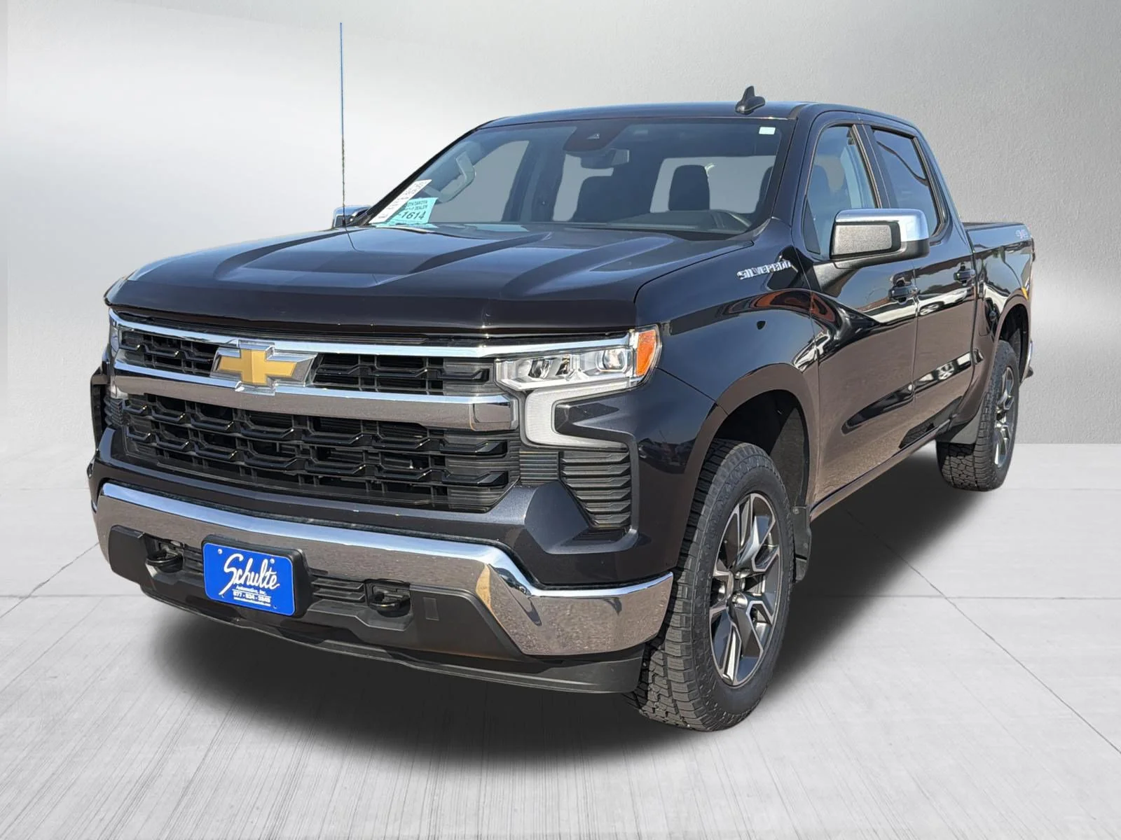 Used 2024 Dark Ash Metallic Chevrolet LT image 3