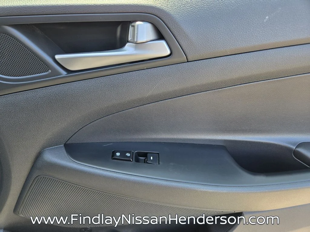 Used 2017 Black Hyundai Night image 18