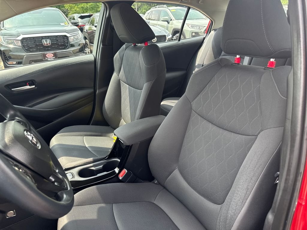 Used 2020 Red Toyota LE image 14
