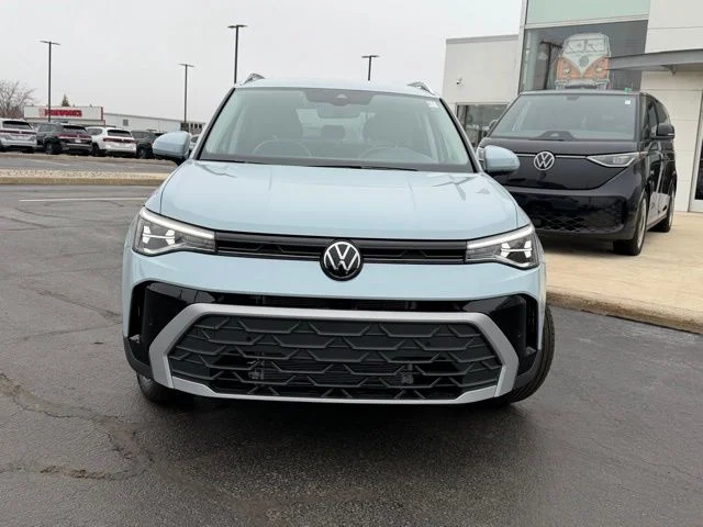 New 2026 Gray Volkswagen 1.5T SE image 2