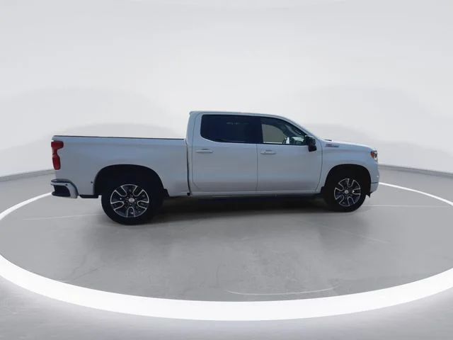 Used 2023 White Chevrolet RST image 12