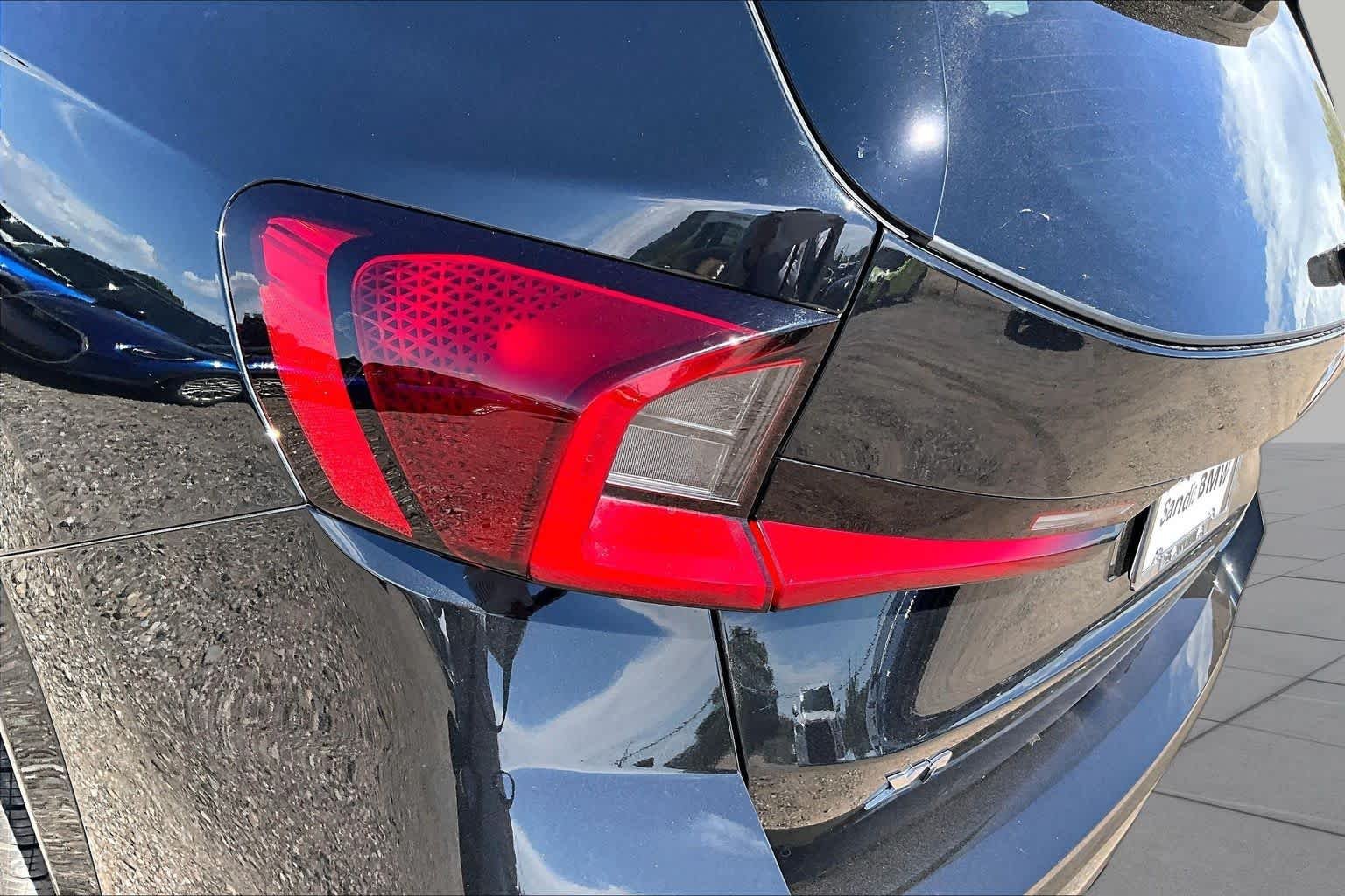 Certified Used 2024 Black Sapphire Metallic BMW M35i image 26