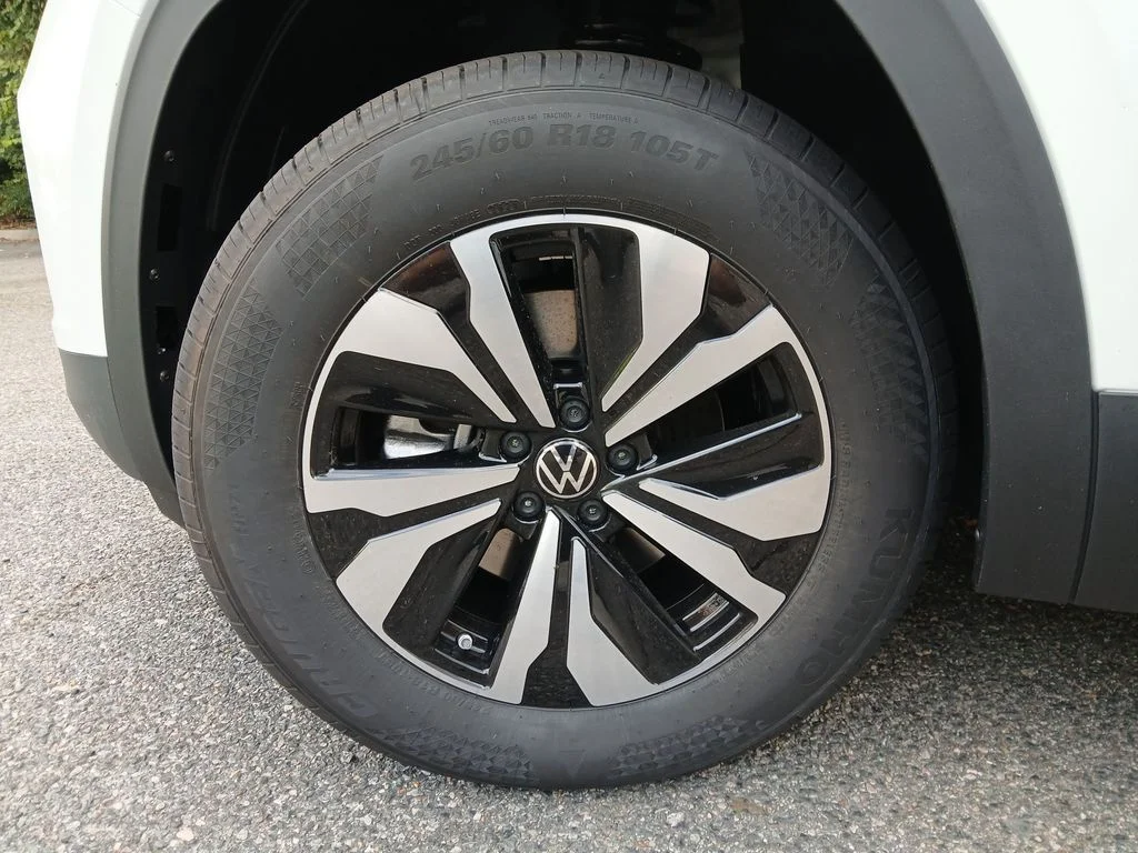 2026 Volkswagen Atlas Cross Sport SE - Photo 25