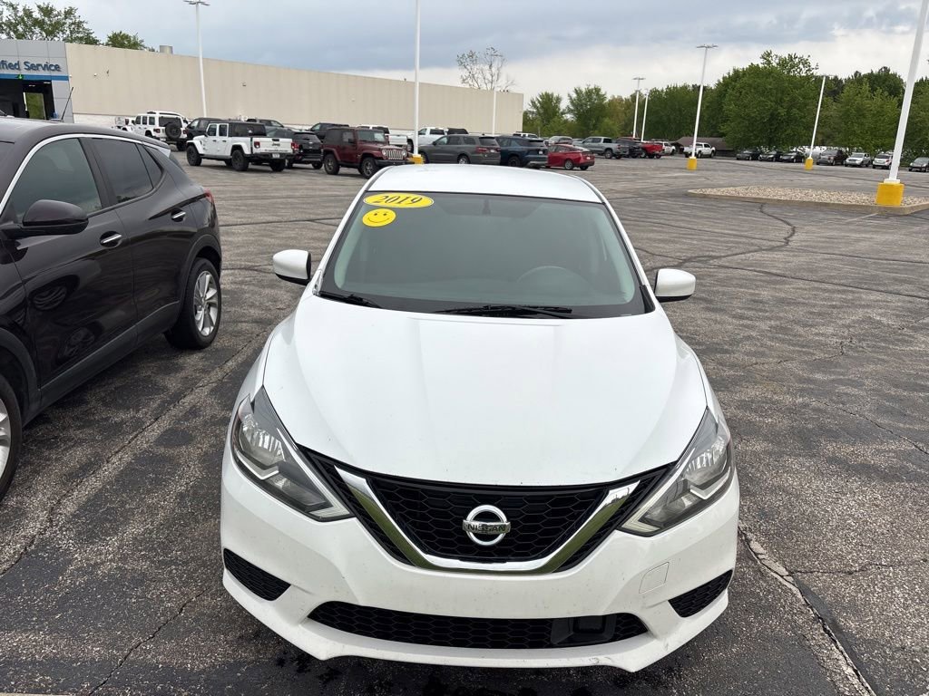 Used 2019 Nissan Sentra SV with VIN 3N1AB7AP5KY310482 for sale in Michigan City, IN