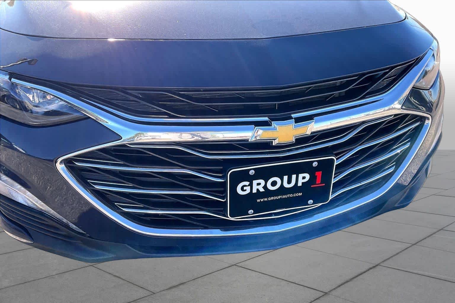 Used 2025 Night Chevrolet LT image 28