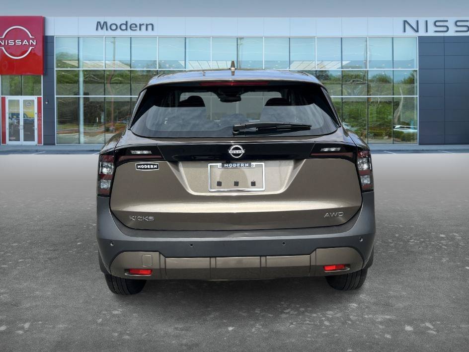 Certified Used 2025 Canyon Bronze Metallic Nissan S image 6