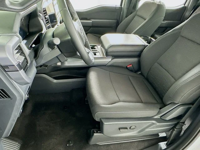 New 2026 White Ford XLT image 10