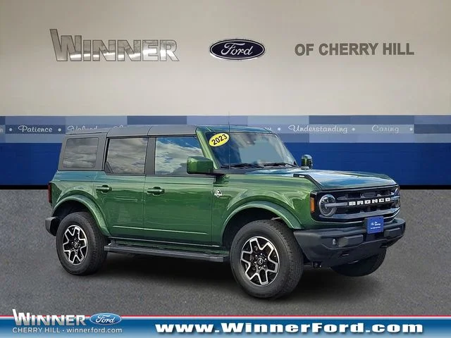 2023 Ford Bronco 4-Door Outer Banks