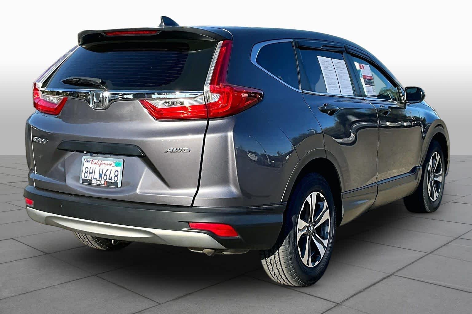Used 2018 Modern Steel Metallic Honda LX image 12