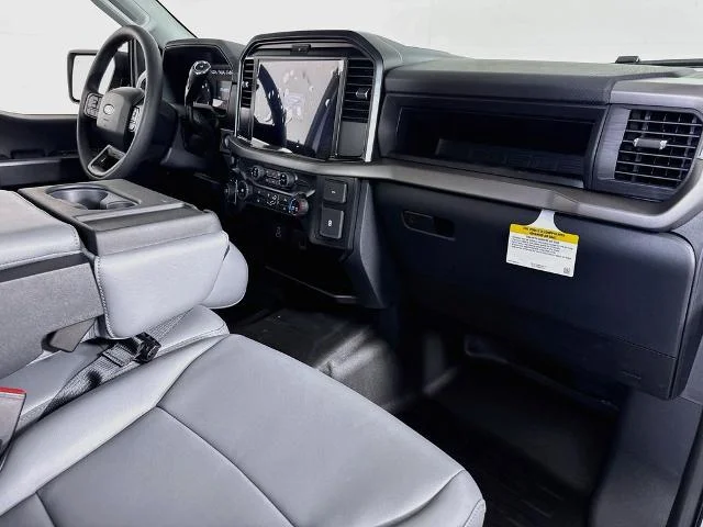 New 2026 Oxford White Ford XL image 55