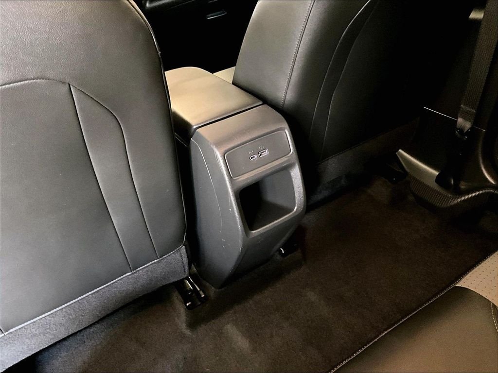 Used 2025 Gray Chevrolet LT image 29