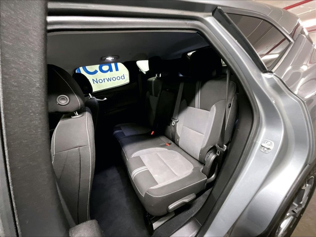 Used 2025 Gray Chevrolet LT image 15