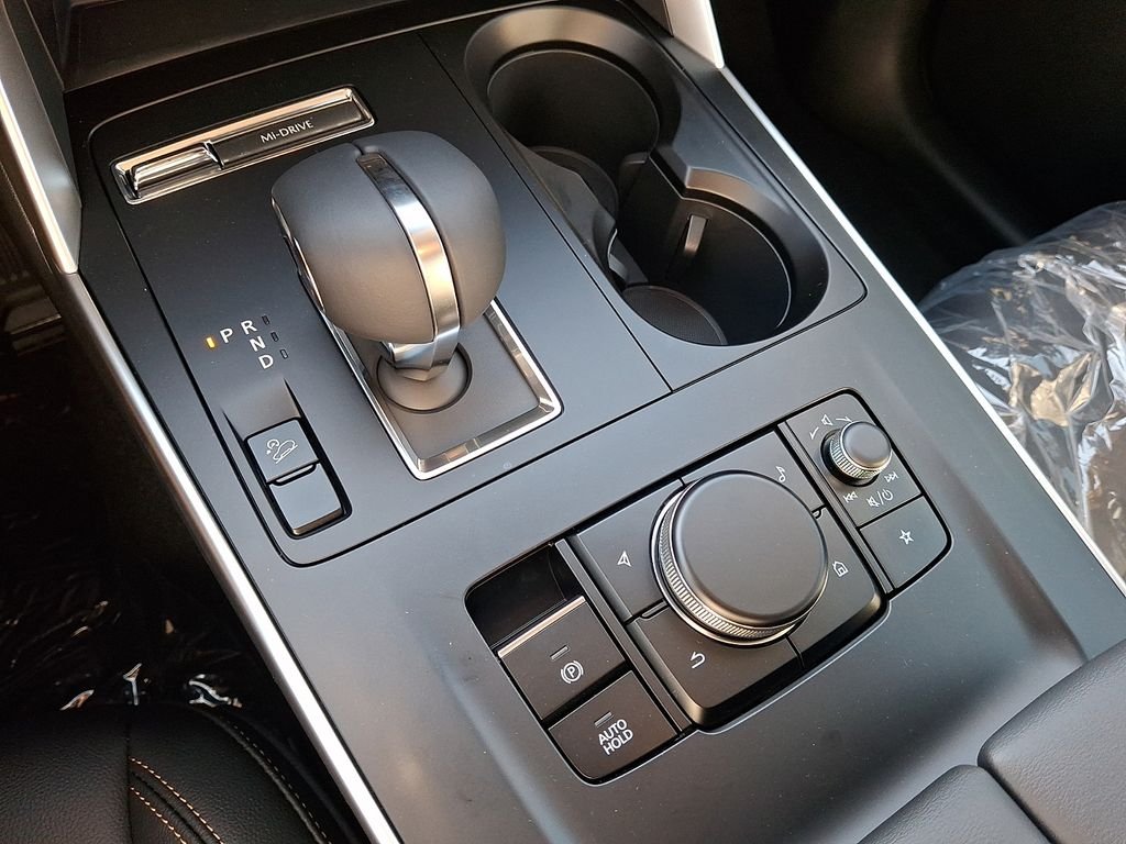 New 2026 Jet Black Mica Mazda 3.3 Turbo Select AWD image 9