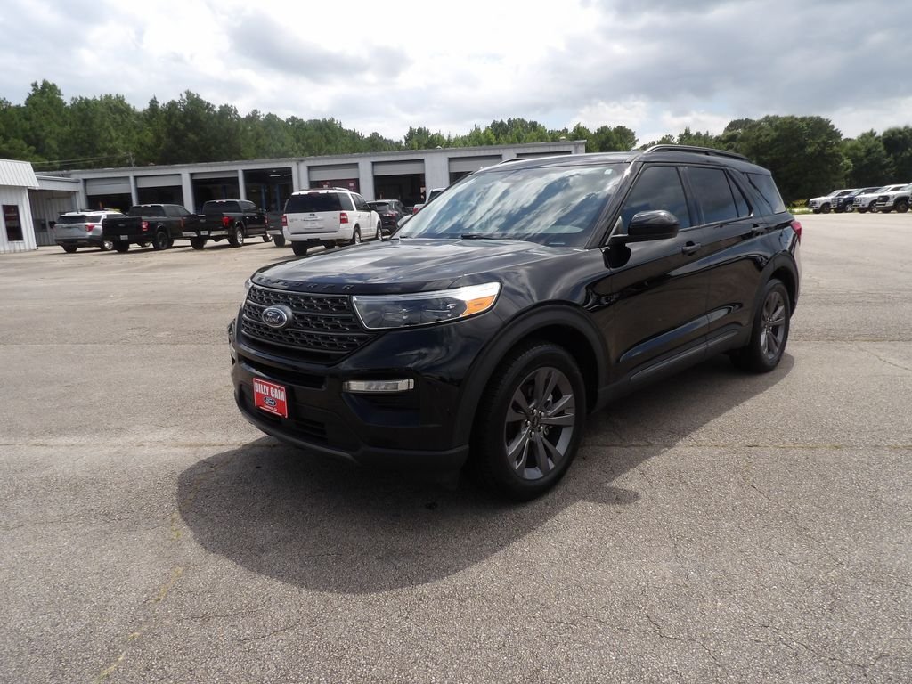 Used 2023 Black Metallic Ford XLT image 5