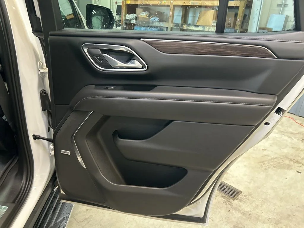 Used 2023 Summit White Chevrolet LT image 22