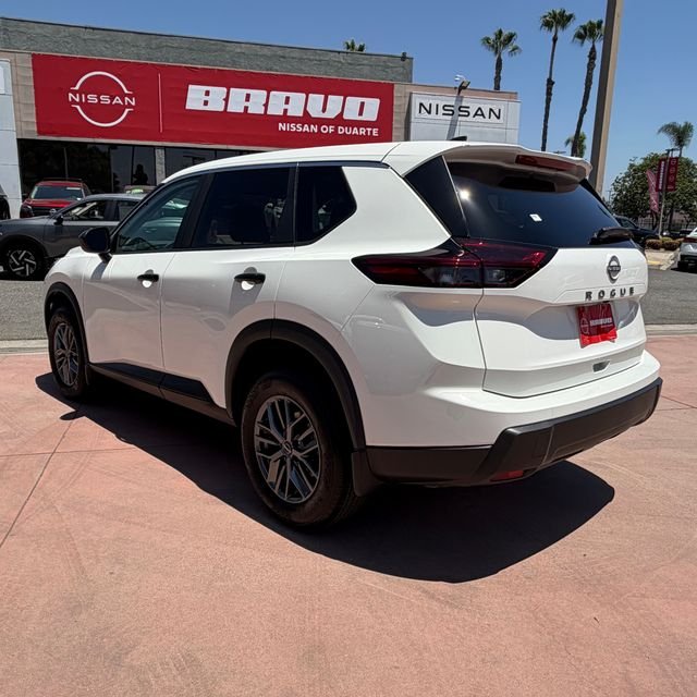 New 2026 White Nissan S image 5