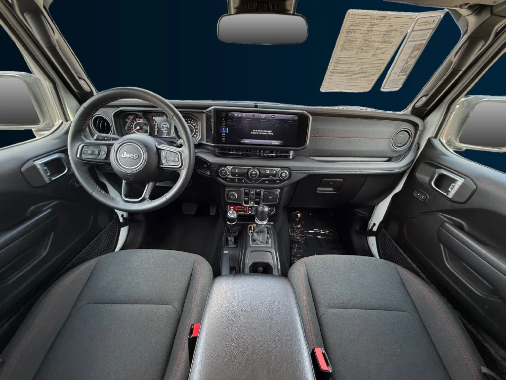 Used 2025 White Jeep Rubicon image 12