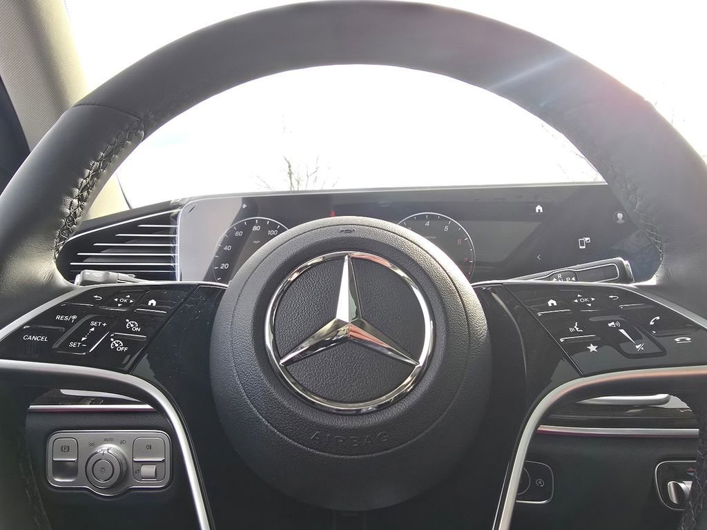 New 2026 MANUFAKTUR Alpine Grey Mercedes-Benz GLE 450 image 69