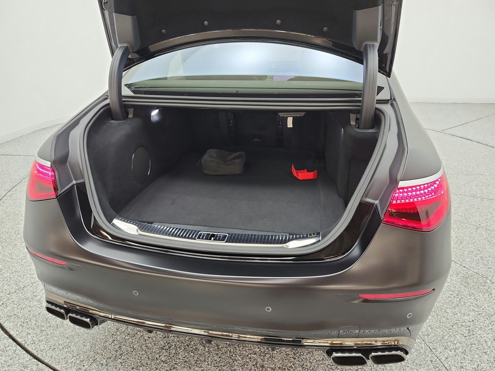 Certified Used 2024 Obsidian Black Metallic Mercedes-Benz AMG® S 63 E 4MATIC Sedan image 21