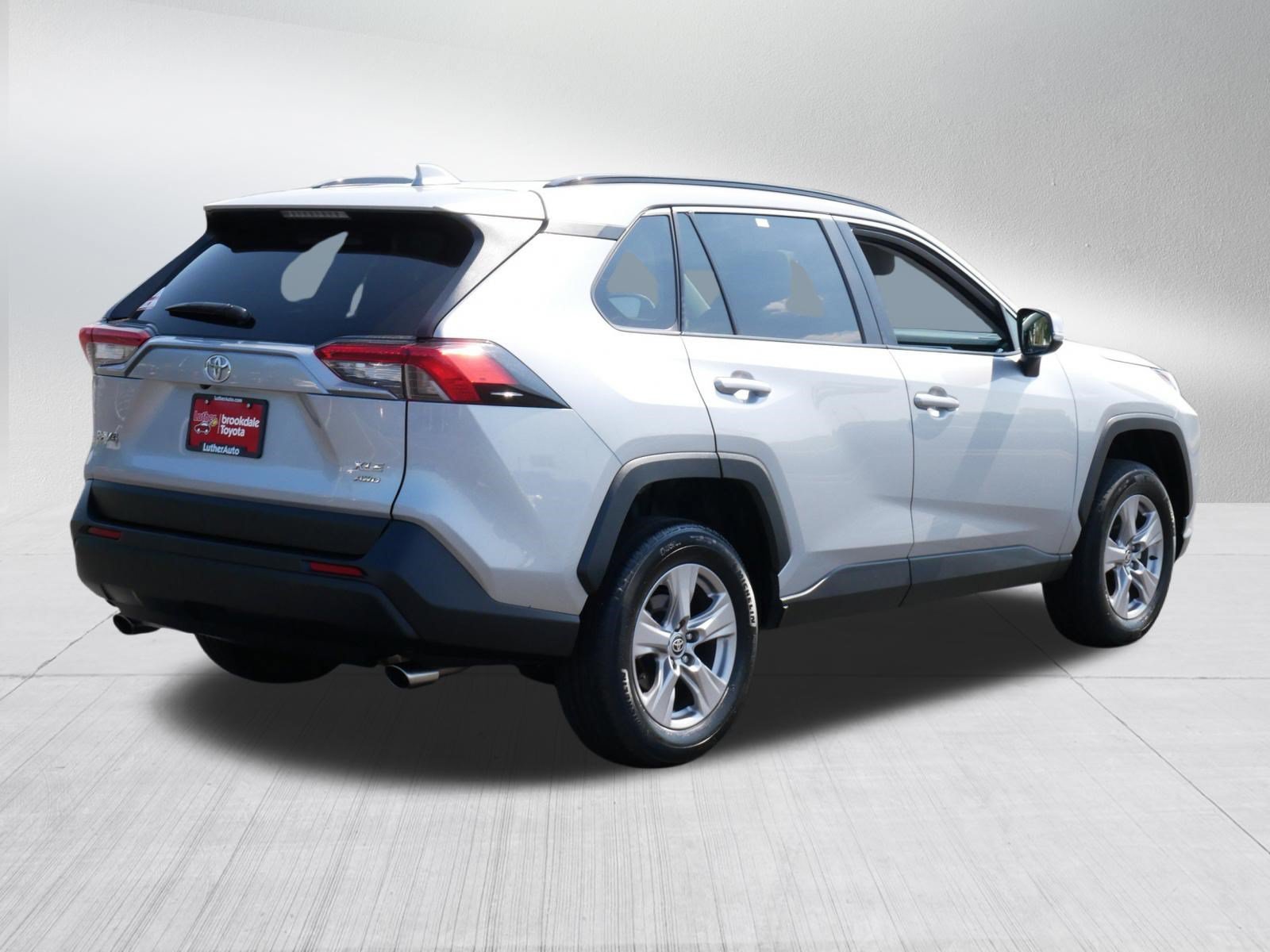 Certified Used 2025 Silver Sky Metallic Toyota XLE image 7