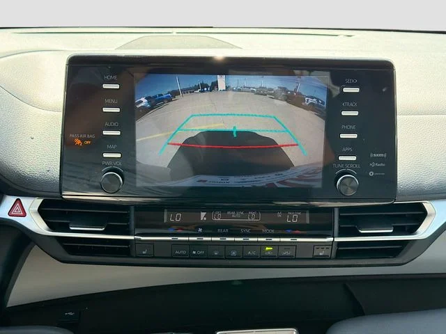 Used 2022 Red Toyota XLE image 14