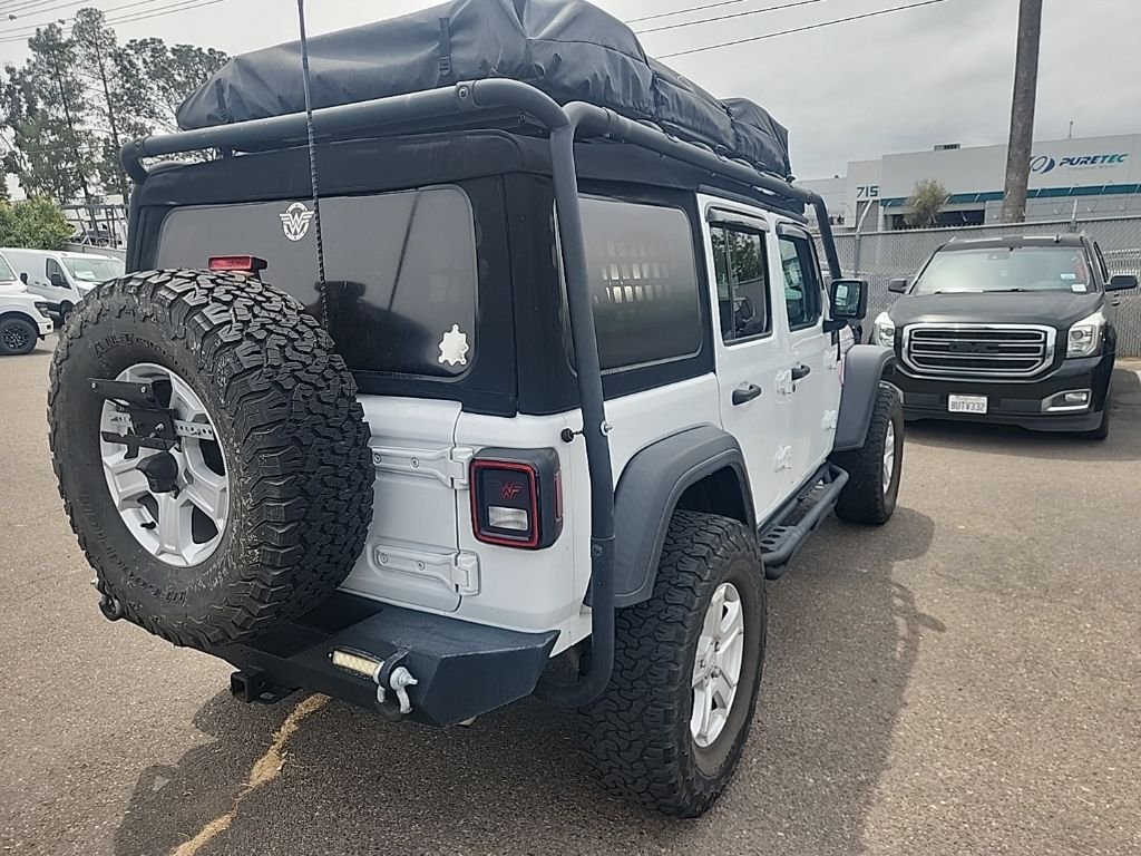 Used 2018 White Jeep Unlimited Sport S image 13
