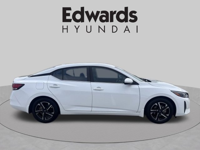 Used 2024 White Nissan SV image 5