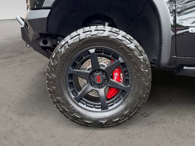 2026 Chevrolet Silverado 1500 ZR2 - Photo 14