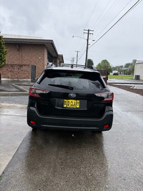 2023 Subaru Outback Onyx Edition XT's photo