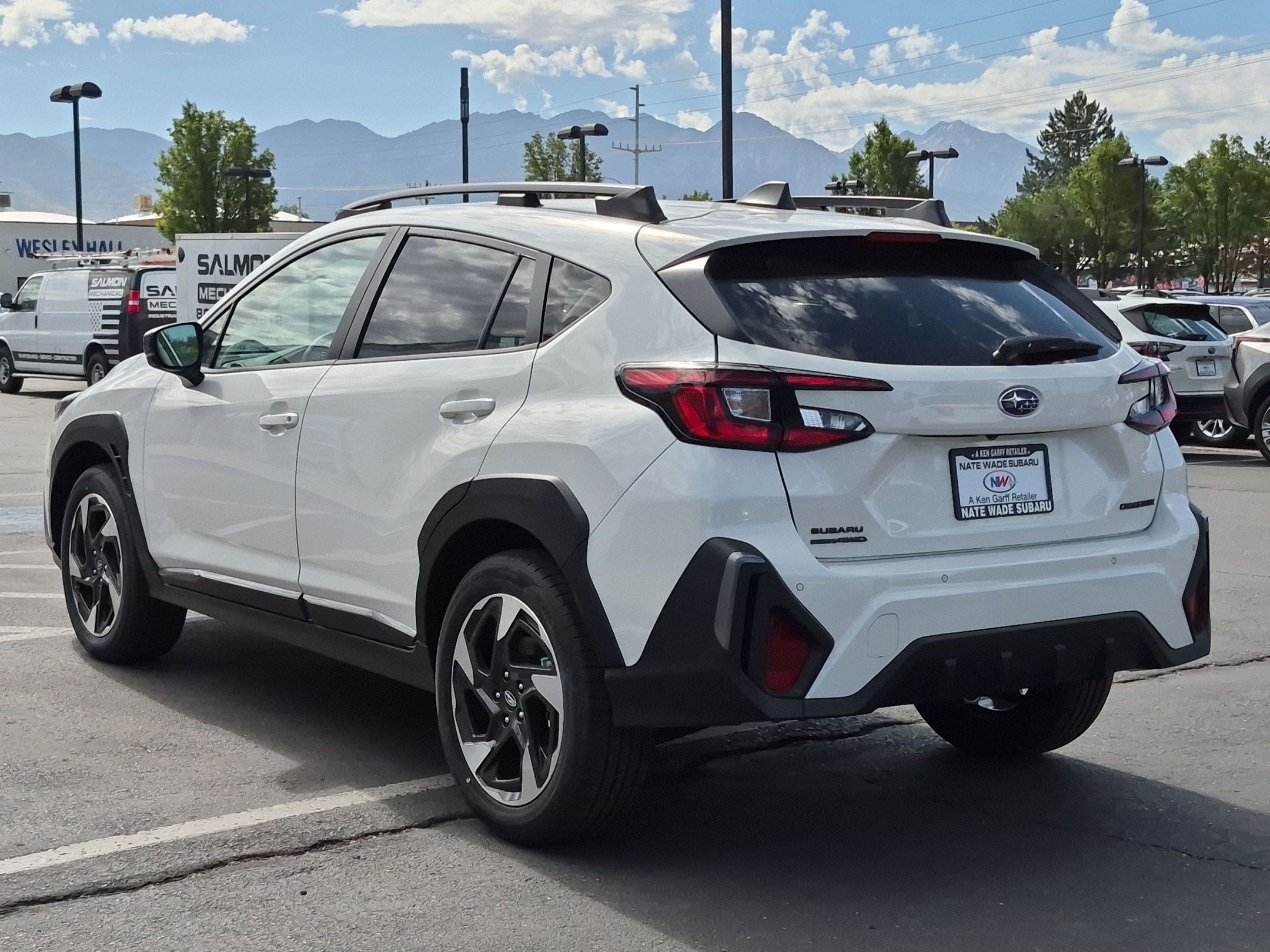 New 2026 CRYSTAL WHITE PEARL Subaru Limited image 5
