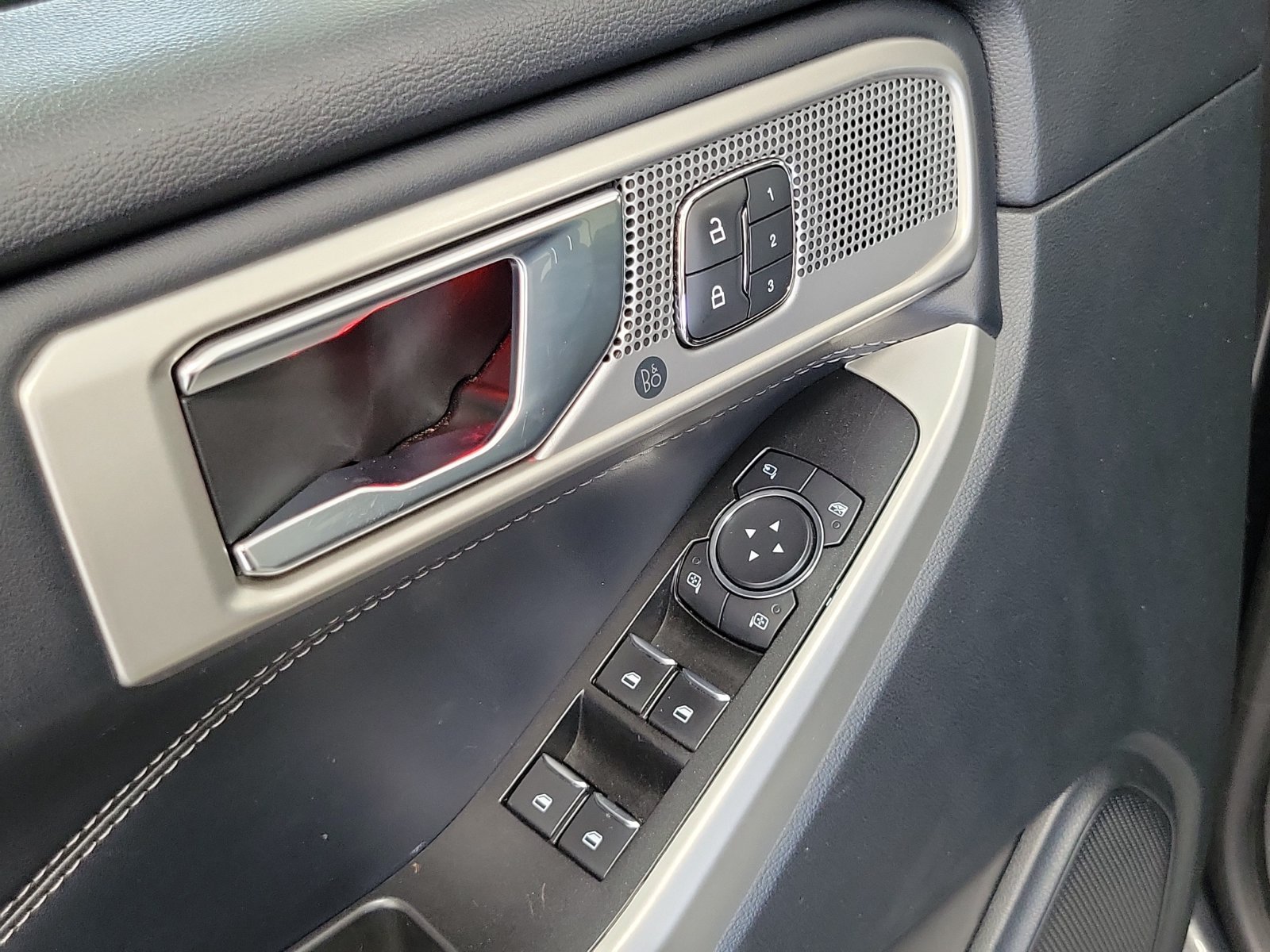 Used 2020 Gray Ford Limited image 7