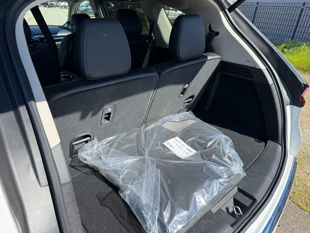 New 2026 Platinum White Acura Technology Package image 29