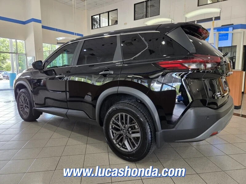 Used 2023 Black NISSAN FWD S image 6