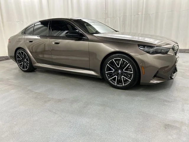 2027 BMW M5 Base