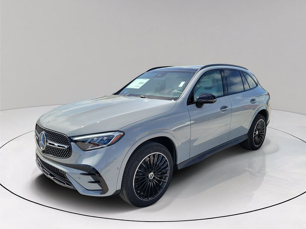 New 2027 MANUFAKTUR Alpine Grey Mercedes-Benz GLC 300 image 3