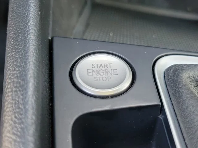 2024 Volkswagen Jetta SE - Photo 27