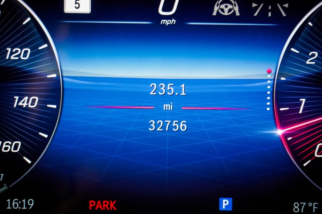 Used 2022 Red Mercedes-Benz S 580 image 33
