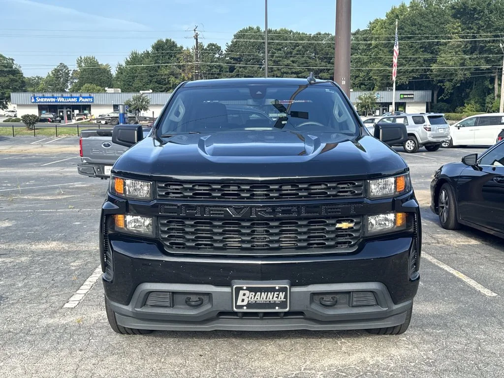 Used 2022 Black Chevrolet Custom image 2