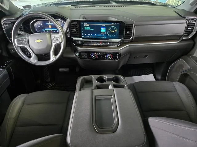 Used 2025 Black Chevrolet LT image 14