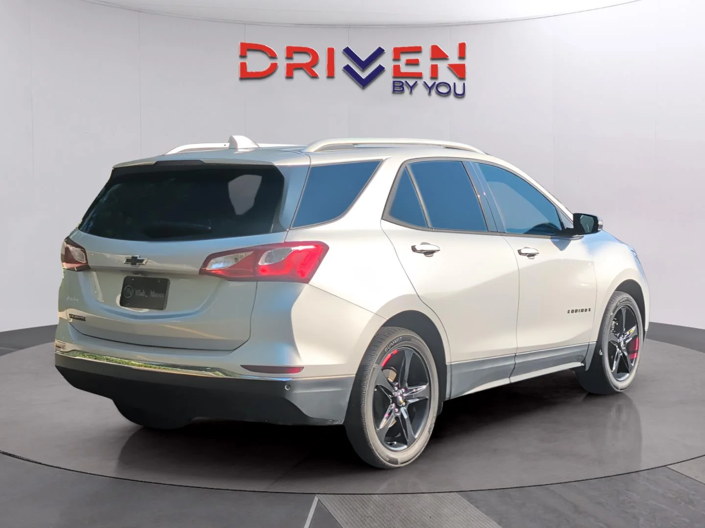 Used 2021 SILVER ICE METALLIC Chevrolet Premier image 5