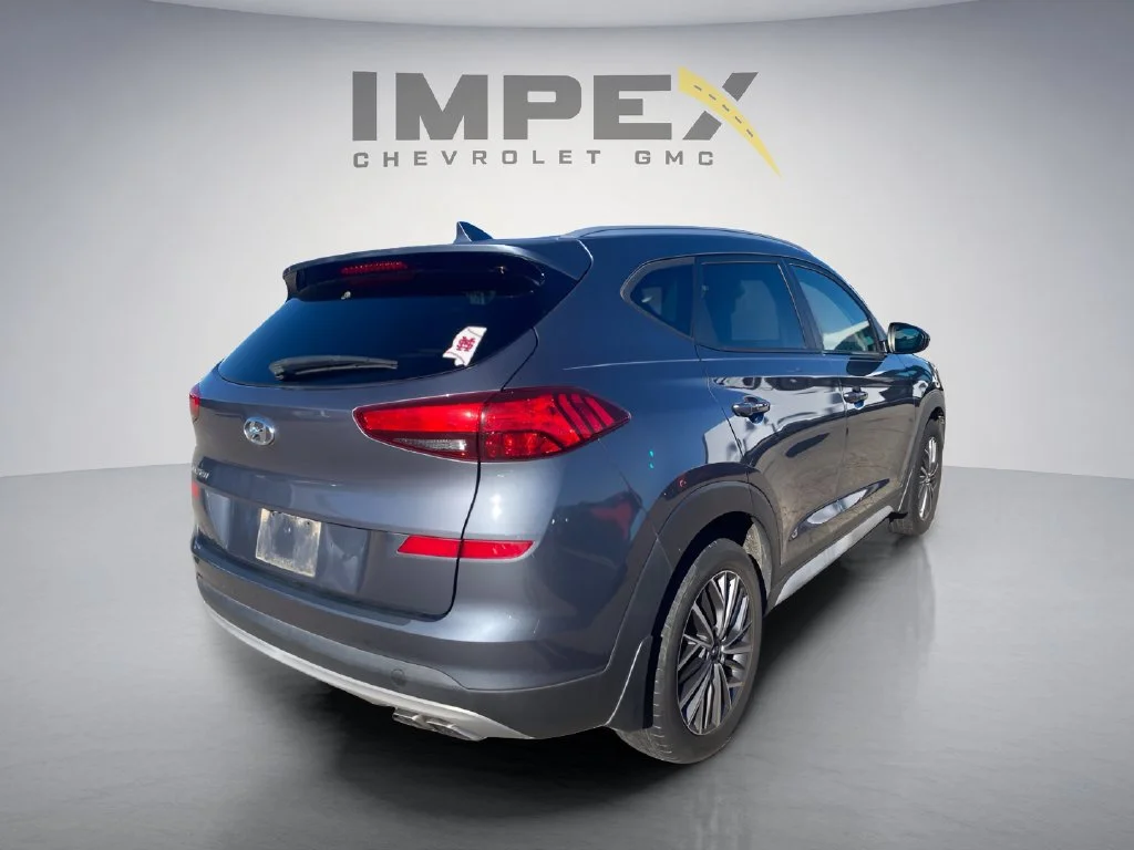 Used 2021 Gray Hyundai SEL image 5