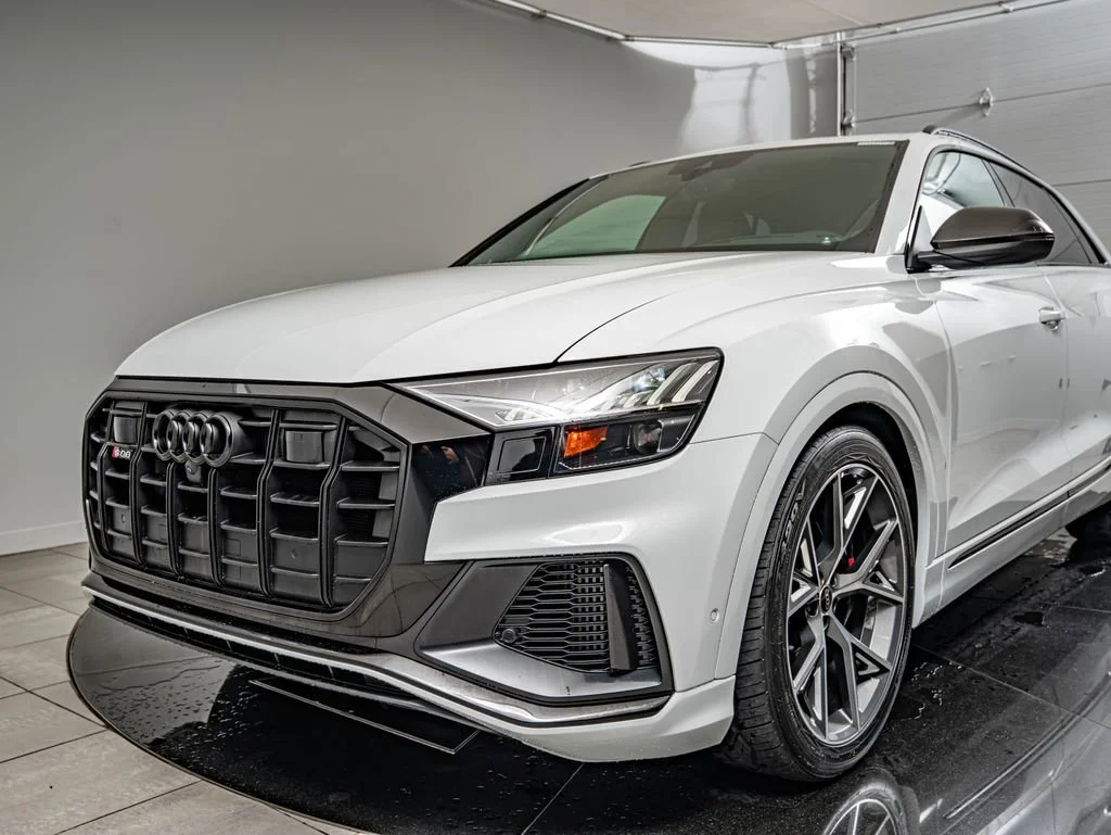 Used 2023 Glacier White Audi 4.0T Prestige image 15