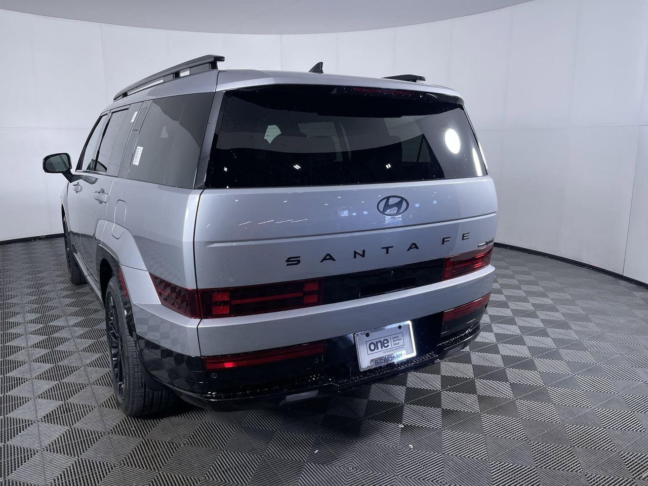 New 2026 Shimmering Silver Hyundai Calligraphy image 15