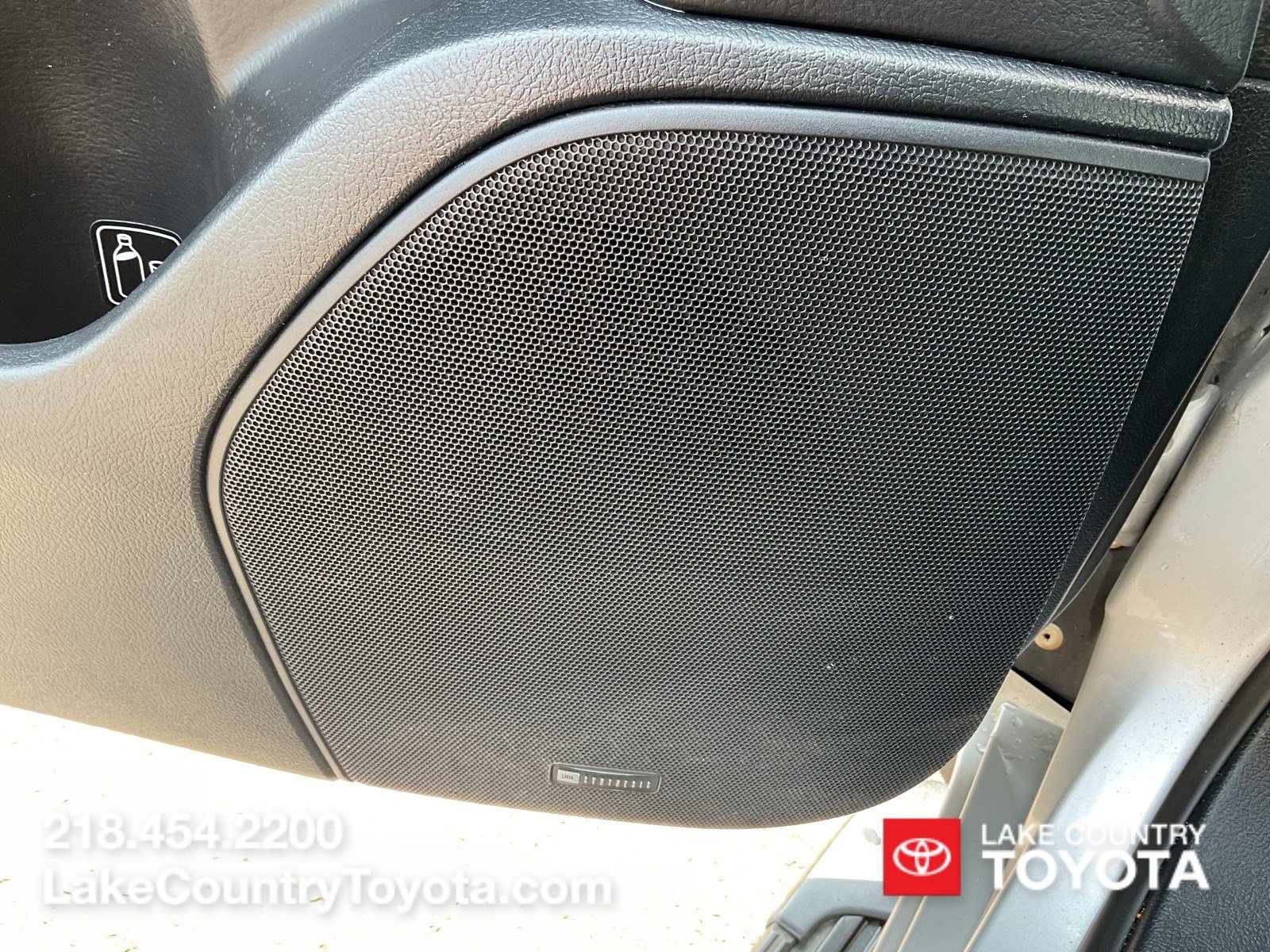 Used 2014 Silver Toyota Base image 36