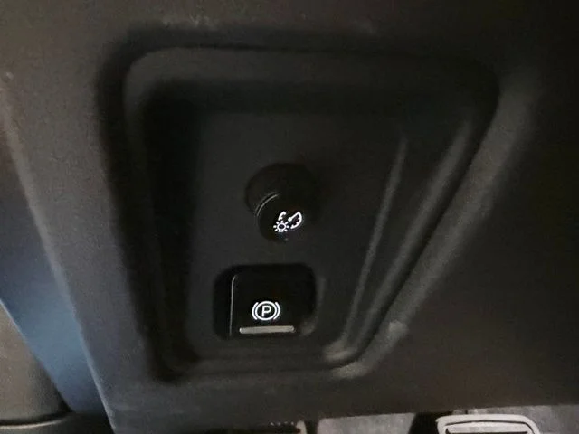 Used 2023 Blue Chevrolet Stingray image 41