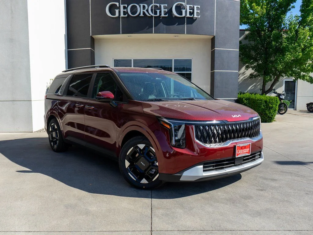 2026 Kia Sedona EX's photo